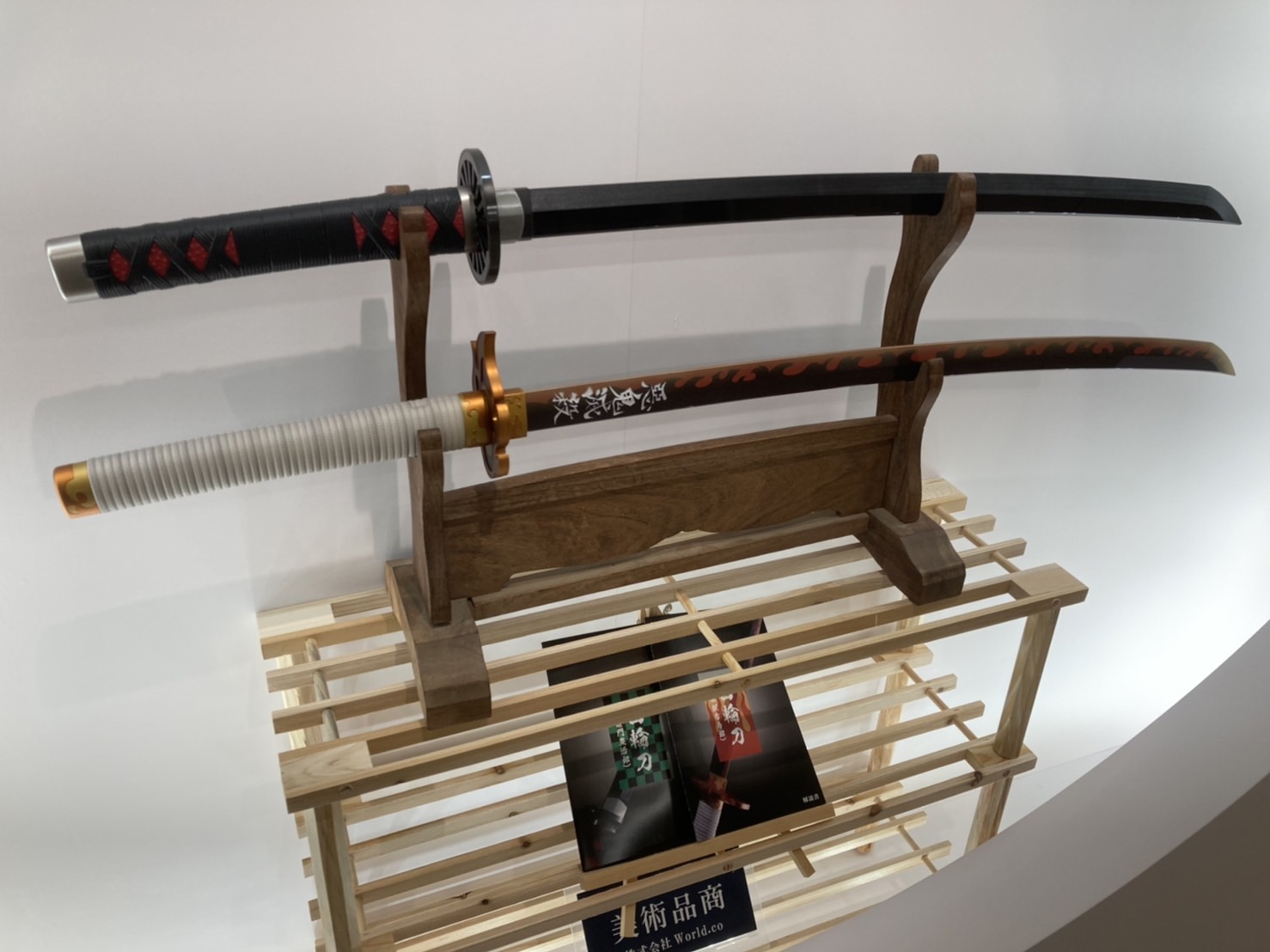 鬼滅の刃　日輪刀が巣鴨スタジオに！！（東京・殺陣教室）